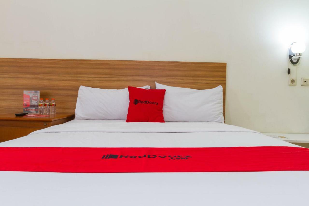 Reddoorz Plus @ Surapati 2 Bandung Extérieur photo
